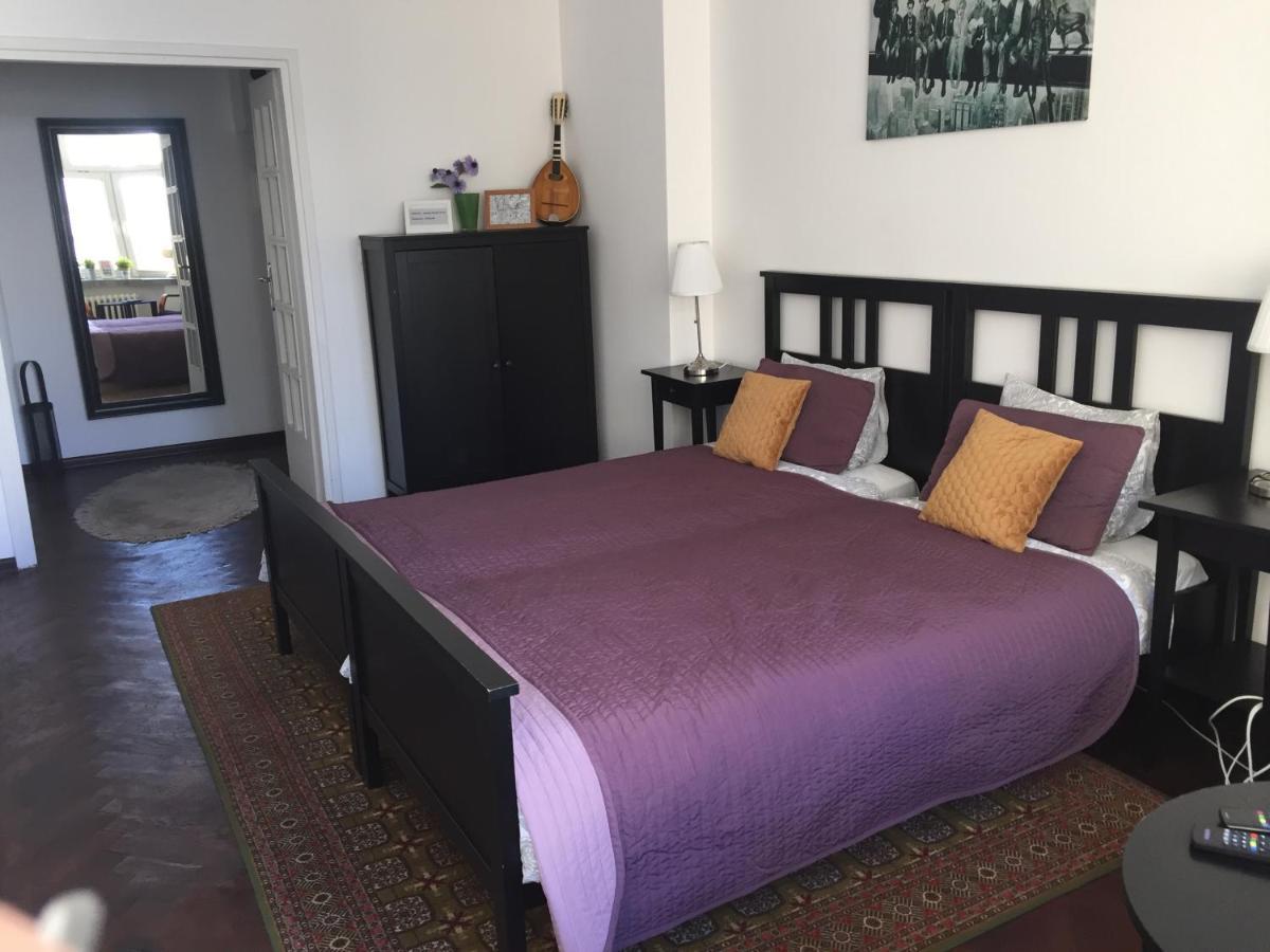 Fiesta Apartament Варшава Экстерьер фото